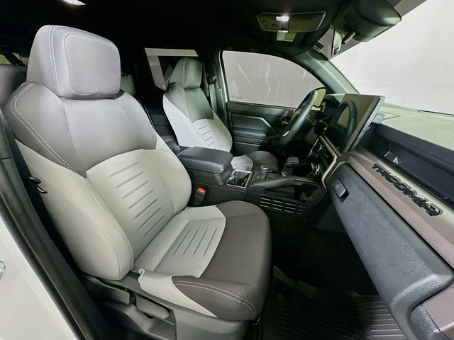 Used 2025 Toyota Tacoma TRD Off-Road image 27