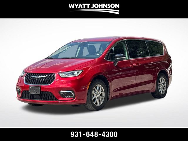 Used 2024 Chrysler Pacifica Touring-L
