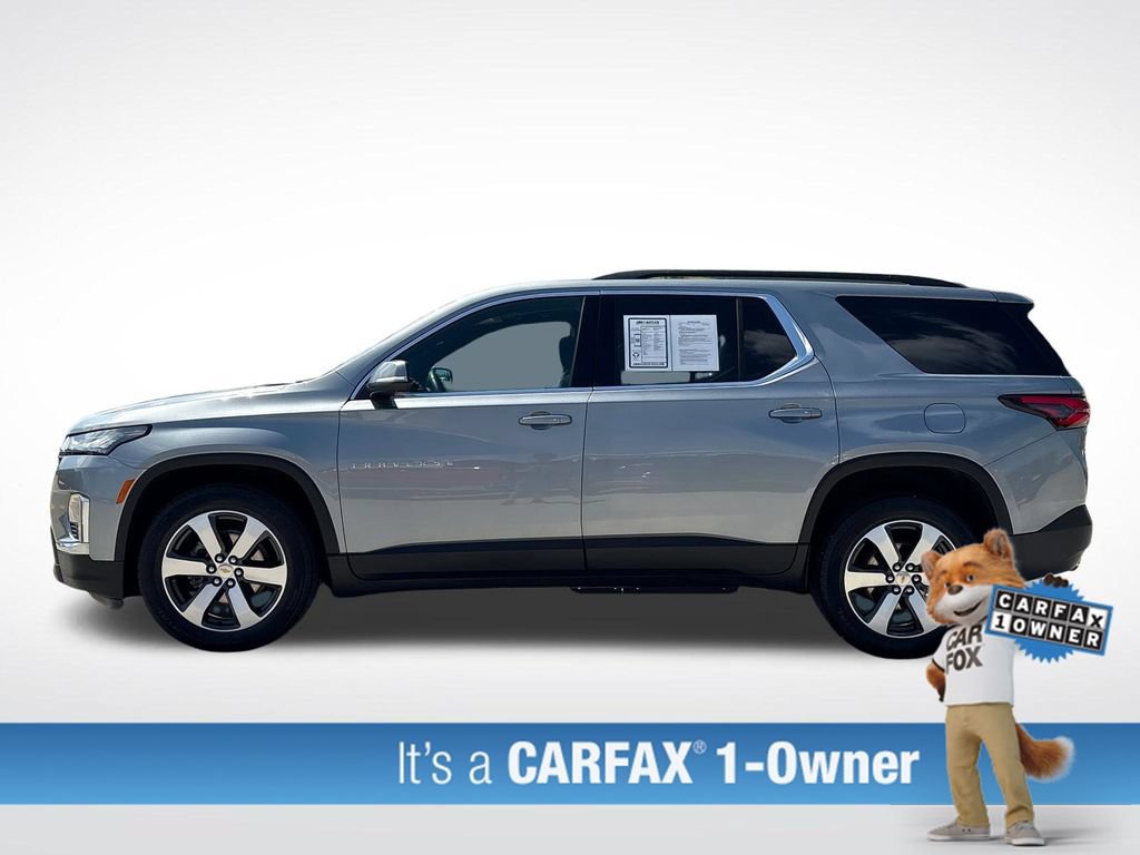 Used 2023 Chevrolet Traverse LT w/ LT Premium Package AWD/4WD image 3