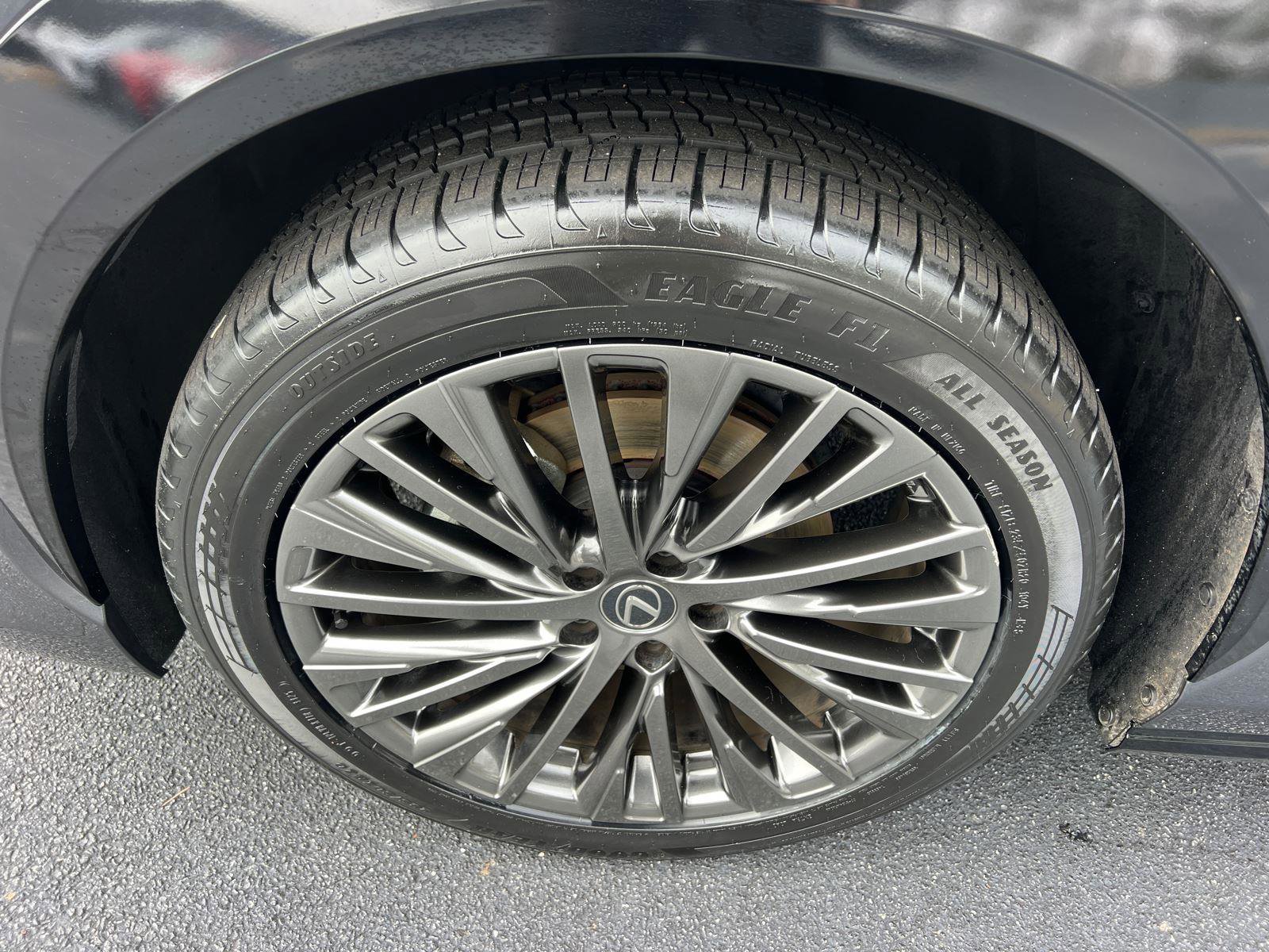 Certified 2023 Lexus RZ 450e Premium w/ Accessory Package (Z1) image 12