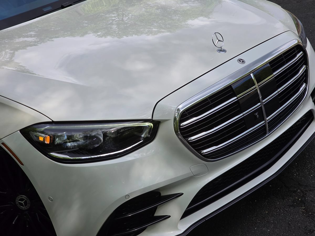 Used 2022 Mercedes-Benz S 580 4MATIC Sedan w/ AMG Line Package image 80