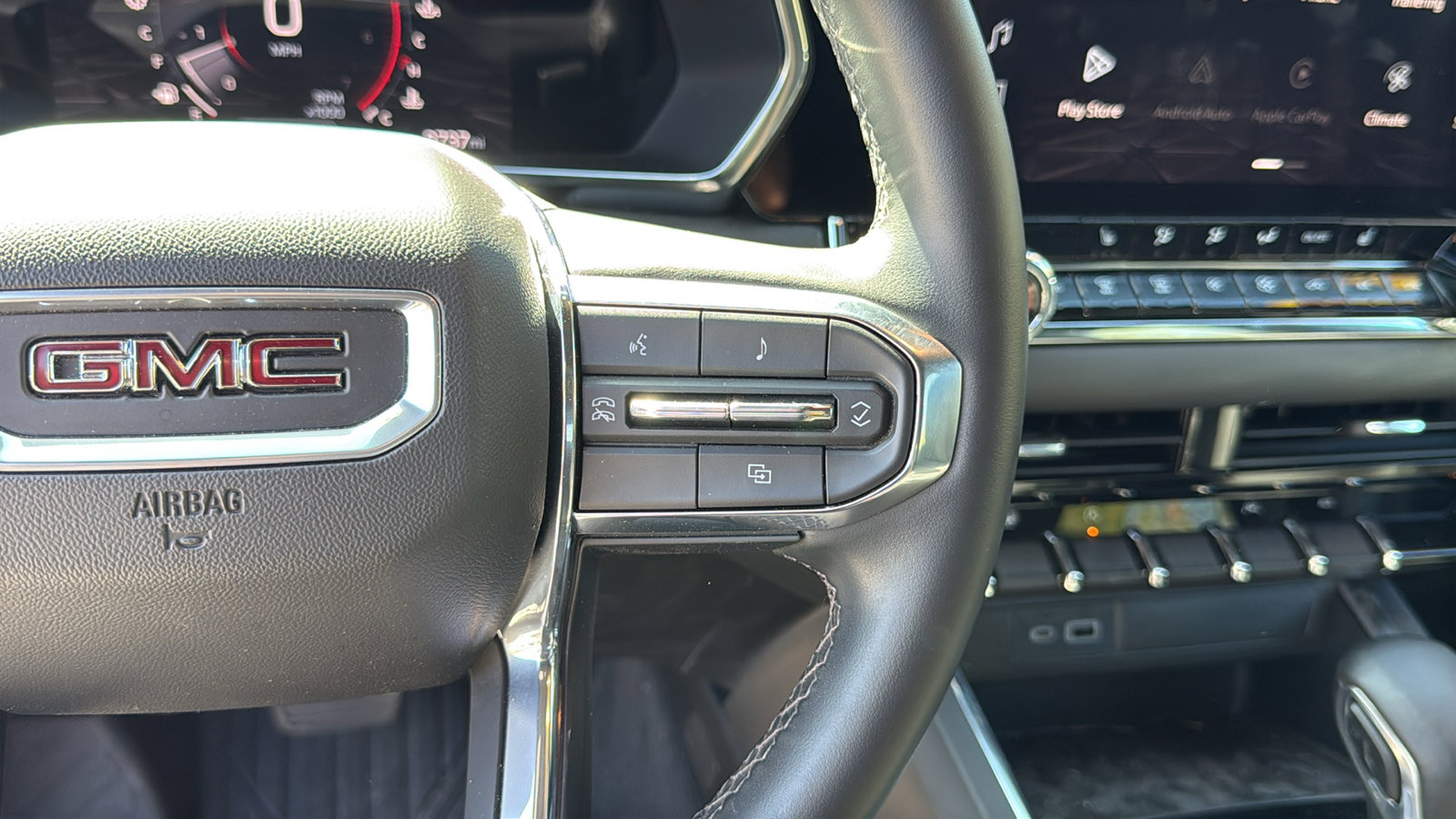 Certified 2023 GMC Canyon Elevation w/ Elevation Premium Package AWD/4WD image 17