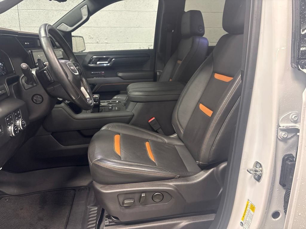 Used 2024 GMC Sierra 1500 AT4 w/ Technology Package AWD/4WD image 20