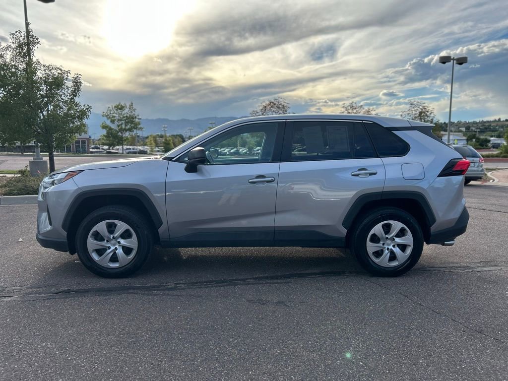 Used 2024 Toyota RAV4 LE image 7