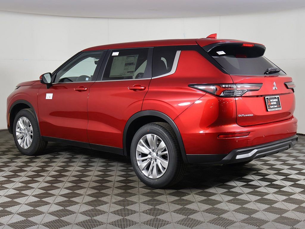 New 2026 Mitsubishi Outlander ES AWD/4WD image 10