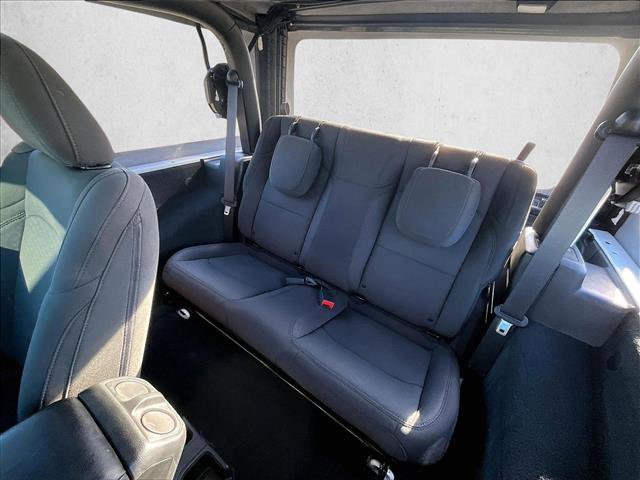 Used 2022 Jeep Wrangler Sport image 25