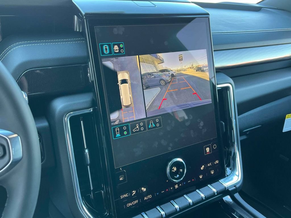 New 2026 GMC Yukon XL Elevation AWD/4WD image 30