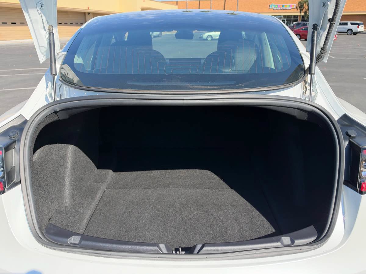 Used 2020 Tesla Model 3 Standard Range Plus RWD image 27