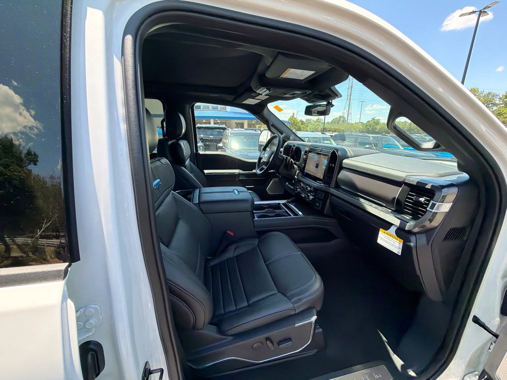 New 2026 Ford F350 4x4 Crew Cab Super Duty image 14