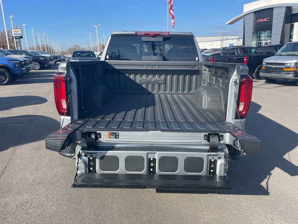 Used 2025 GMC Sierra 1500 Denali w/ Technology Package image 38