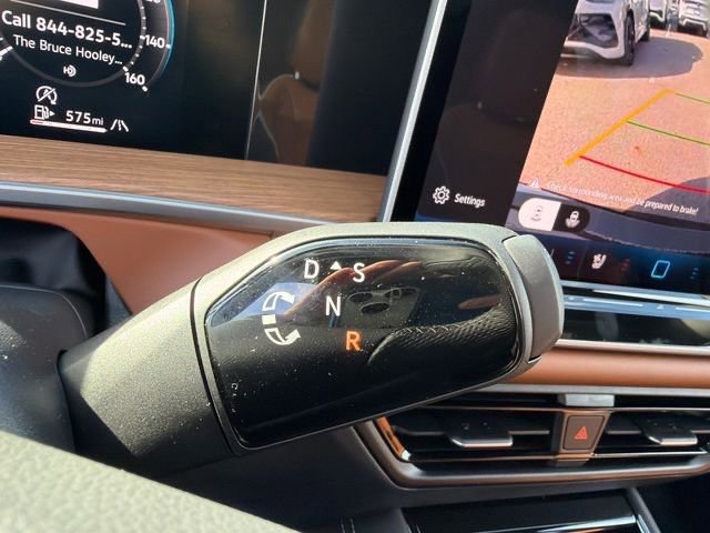 New 2026 Volkswagen Tiguan SEL R-Line image 31