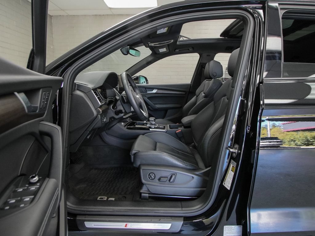 Used 2024 Audi Q5 e Premium Plus w/ Premium Plus Package AWD/4WD image 10