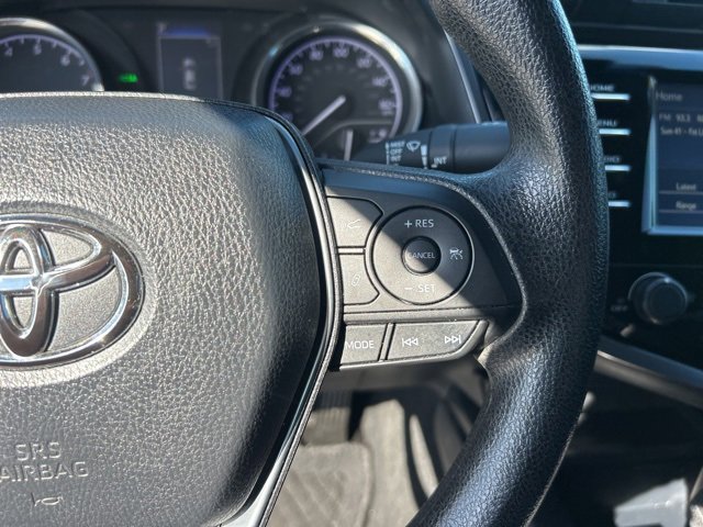 Used 2018 Toyota Camry SE image 19