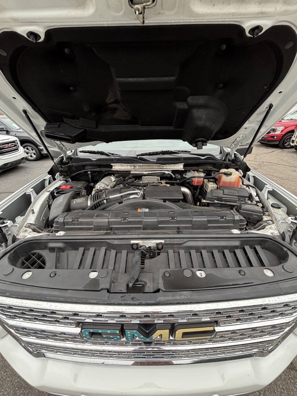 Used 2020 GMC Sierra 2500 Denali w/ Denali Ultimate Package AWD/4WD image 33