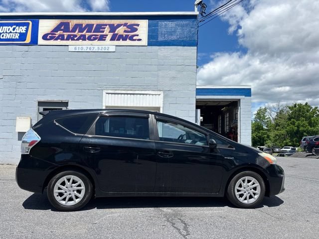 Used 2012 Toyota Prius V Three FWD image 7