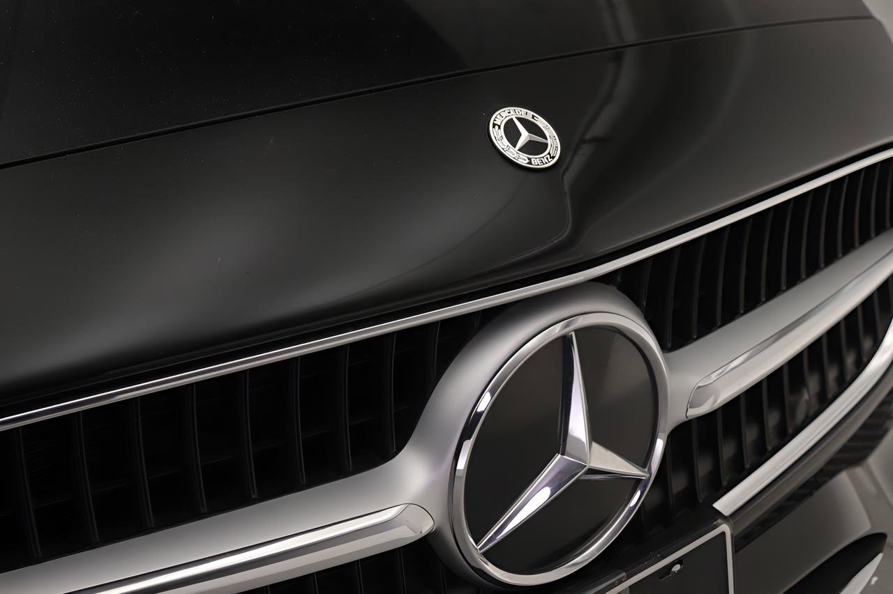 Certified 2023 Mercedes-Benz C 300 Sedan image 25