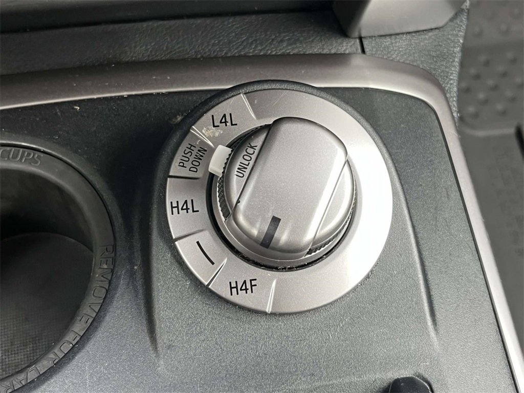 Used 2023 Toyota 4Runner Limited image 27
