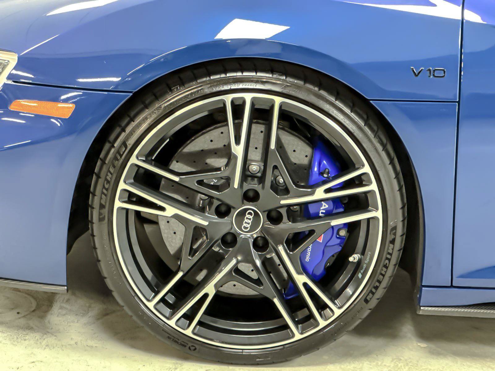 Used 2022 Audi R8 V10 performance AWD/4WD image 25