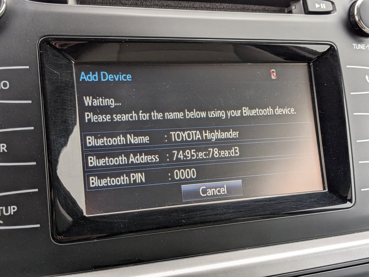 Used 2019 Toyota Highlander LE image 24