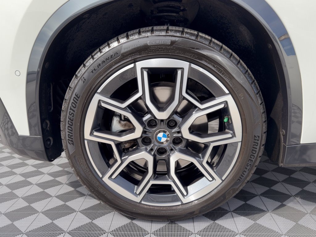 Used 2023 BMW X1 xDrive28i w/ Premium Package AWD/4WD image 13