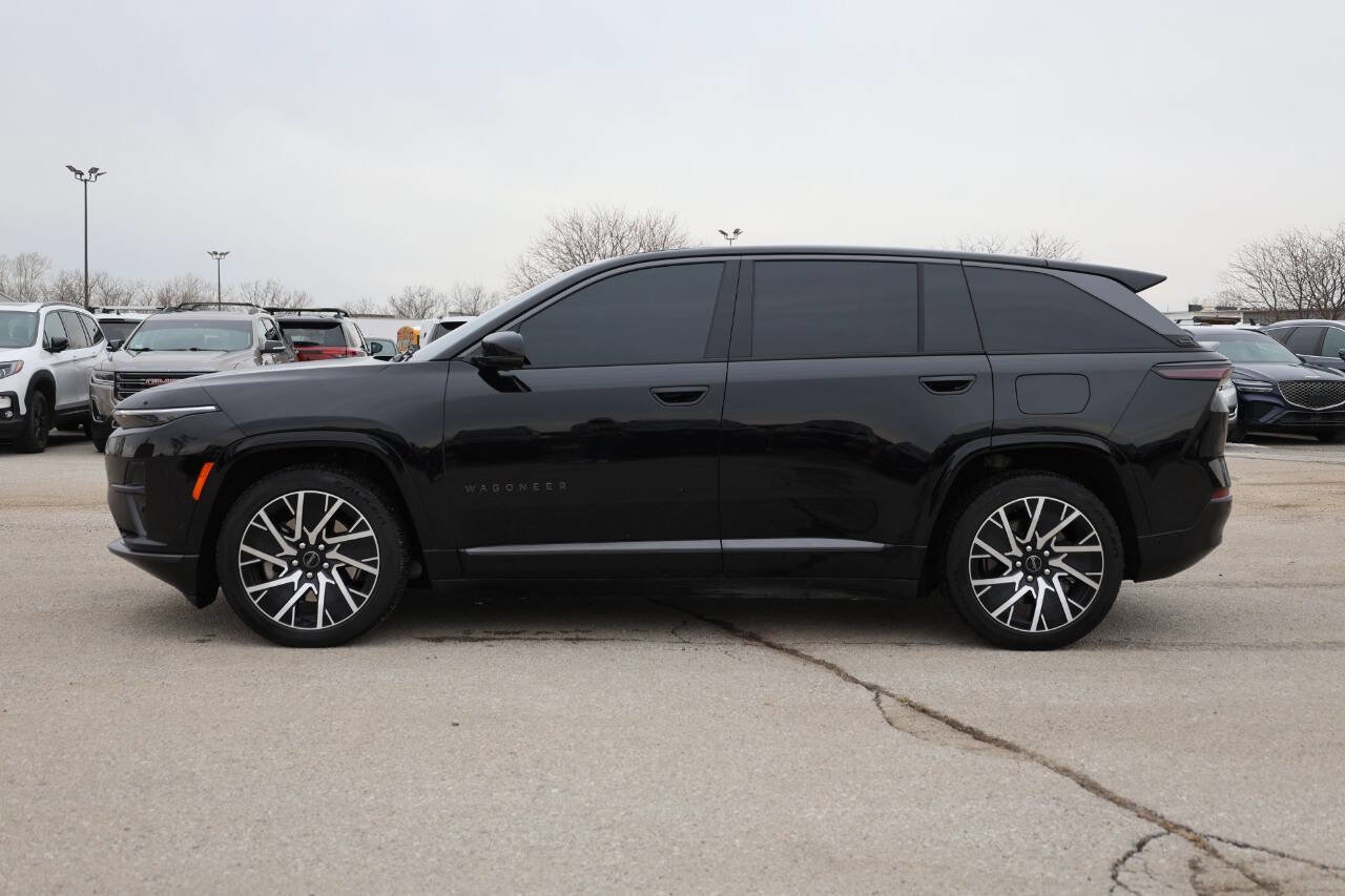 Used 2025 Jeep Wagoneer S Limited image 8