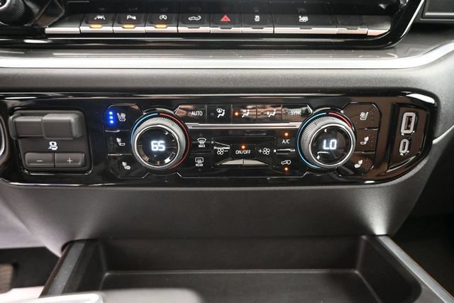 Used 2026 Chevrolet Silverado 1500 High Country w/ Technology Package AWD/4WD image 14