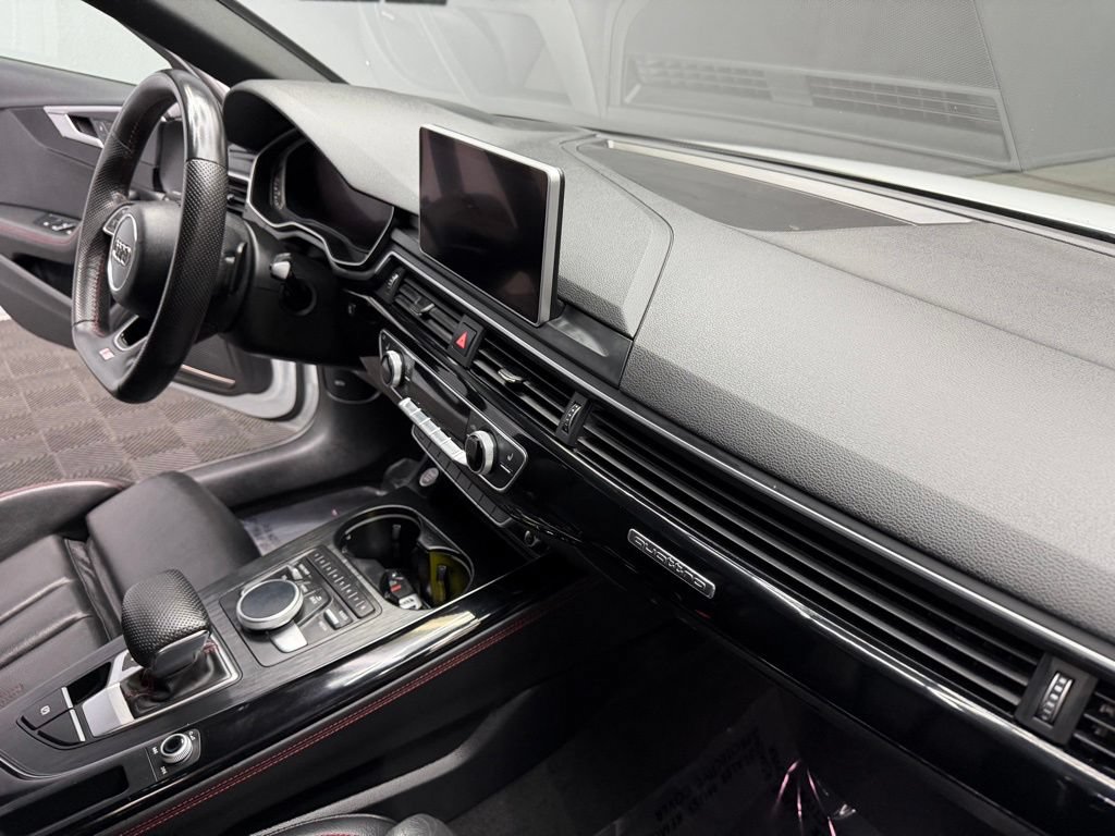 Used 2019 Audi A4 2.0T Prestige AWD/4WD image 49