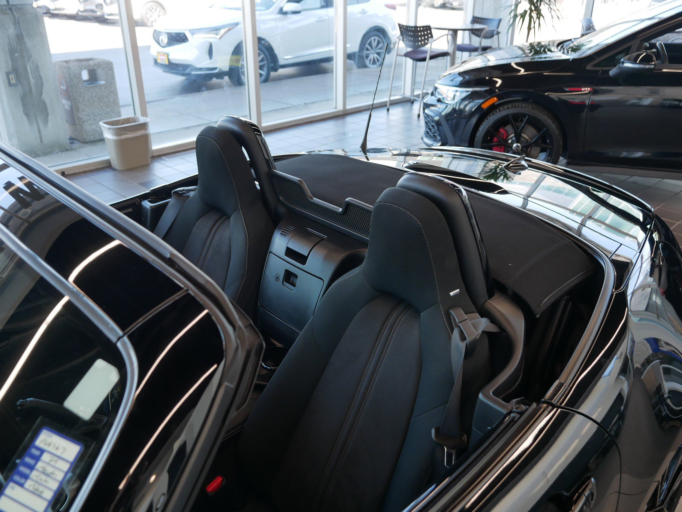 Used 2024 MAZDA MX-5 Miata Club image 32