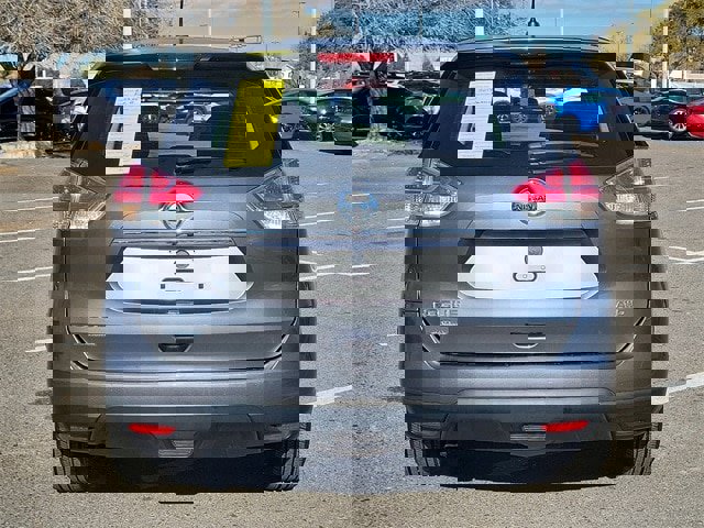 Used 2016 Nissan Rogue S image 5