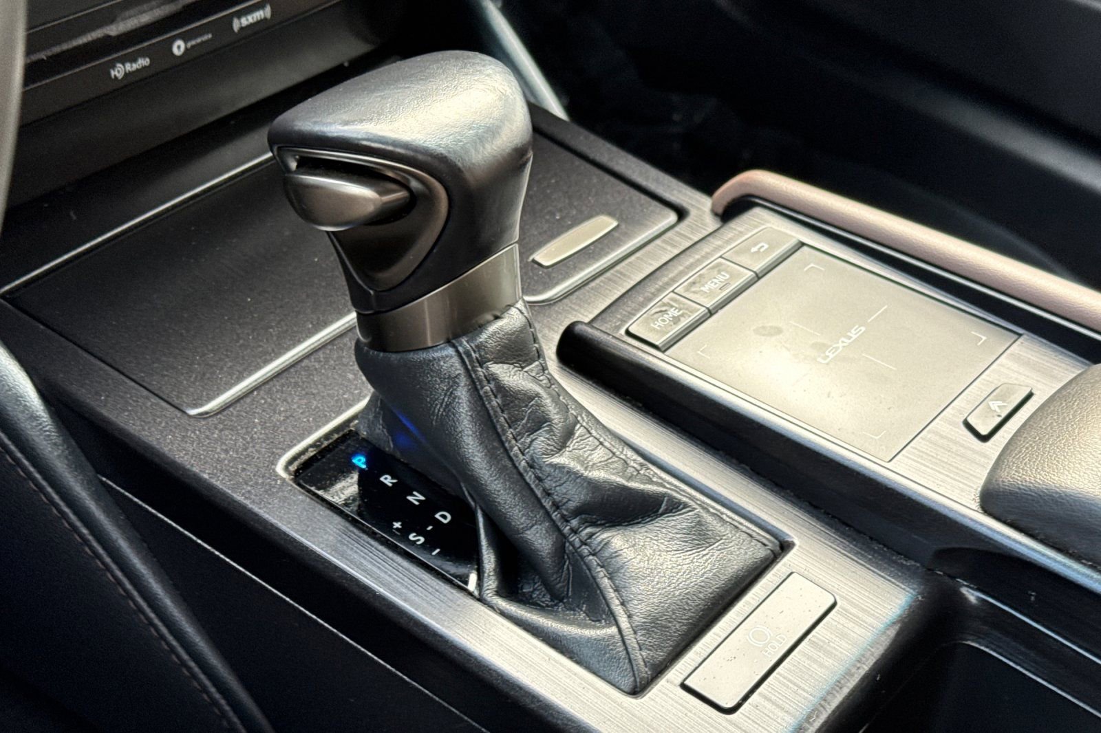 Used 2022 Lexus ES 250 250 w/ Accessory Package 2 image 19