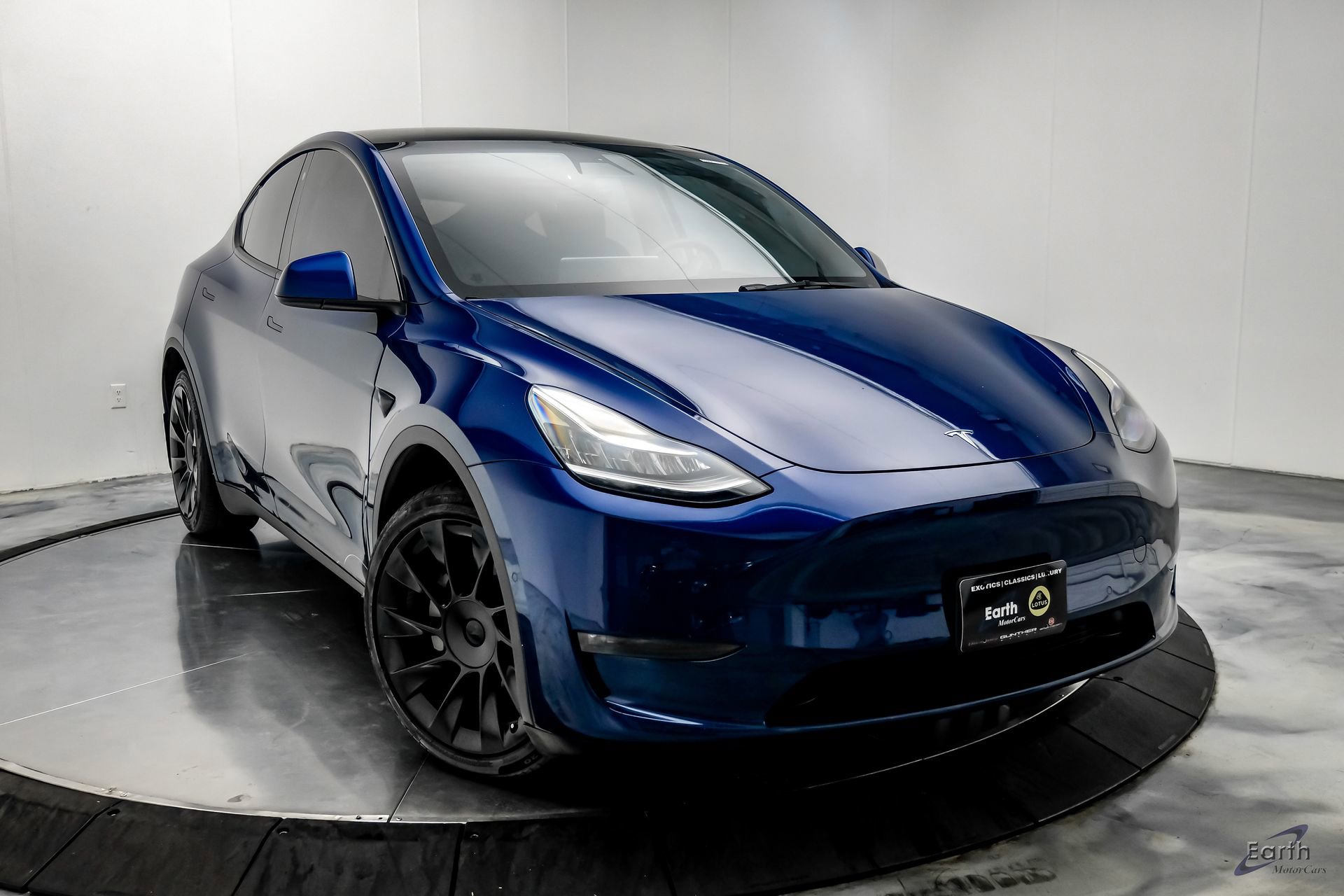 Used 2021 Tesla Model Y Long Range AWD/4WD image 23