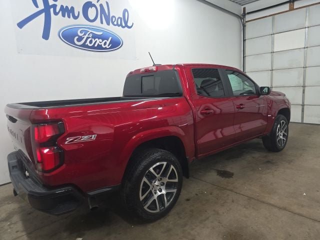 Used 2024 Chevrolet Colorado Z71 w/ Z71 Convenience Package 2 AWD/4WD image 9