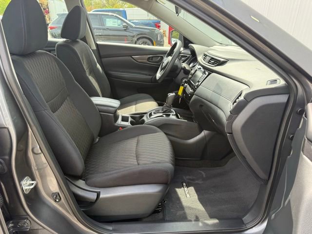 Used 2019 Nissan Rogue S AWD/4WD image 23