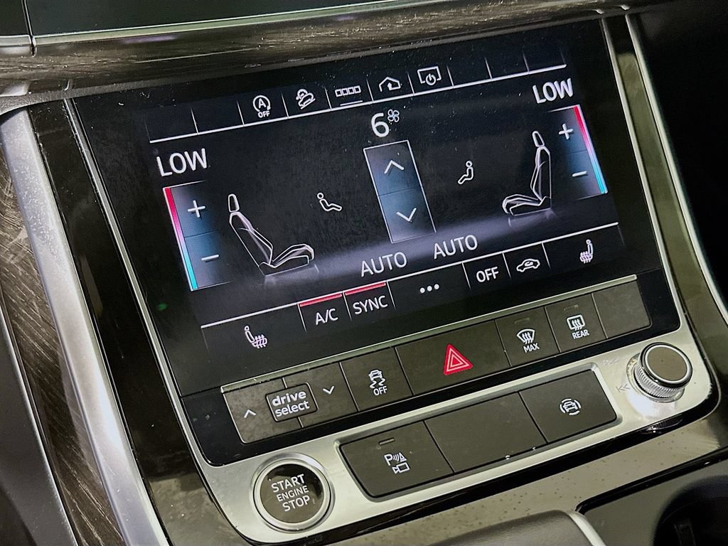 Used 2025 Audi Q7 2.0T Premium w/ Convenience Package AWD/4WD image 14