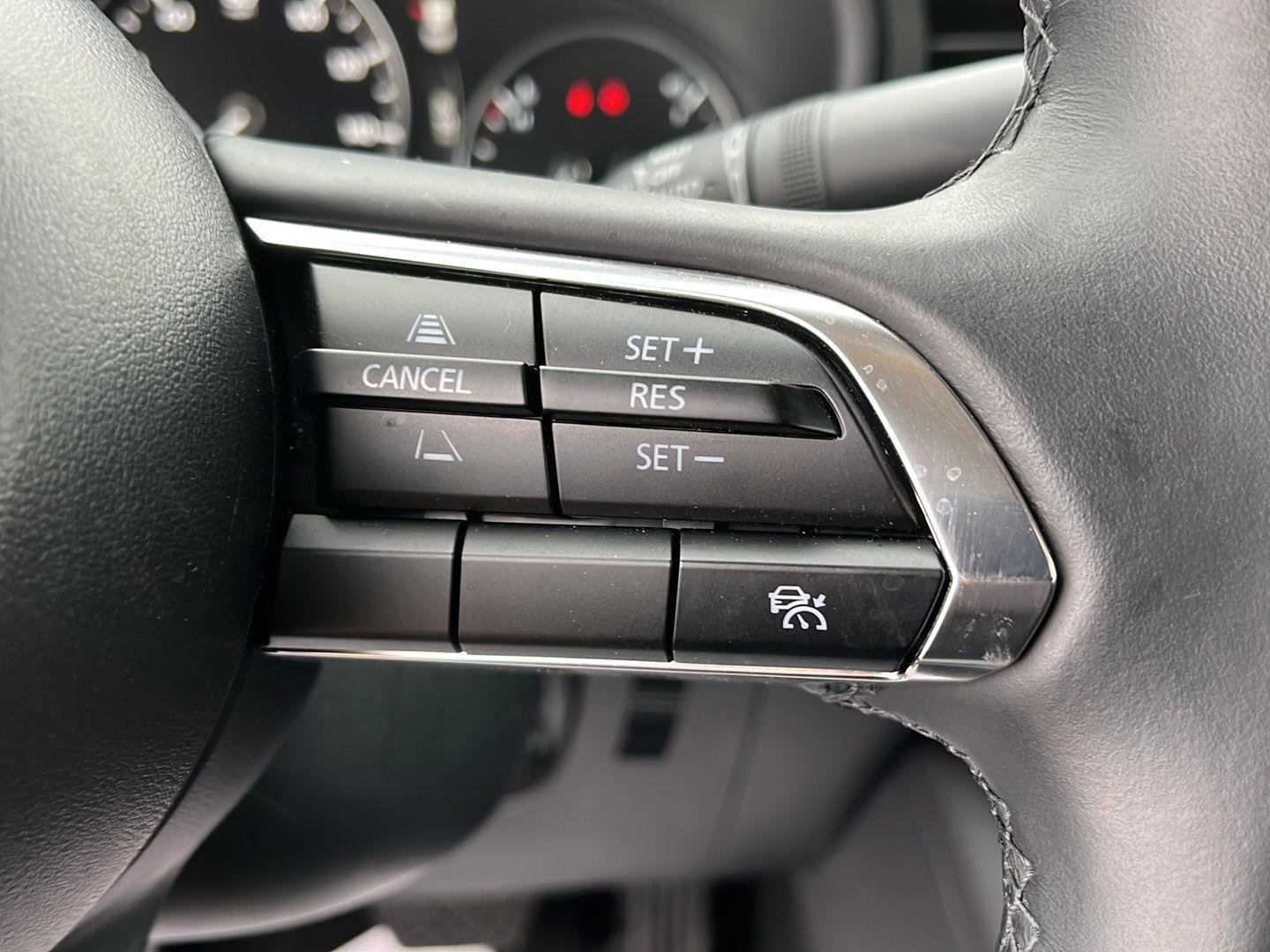 Used 2025 MAZDA MAZDA3 s image 15