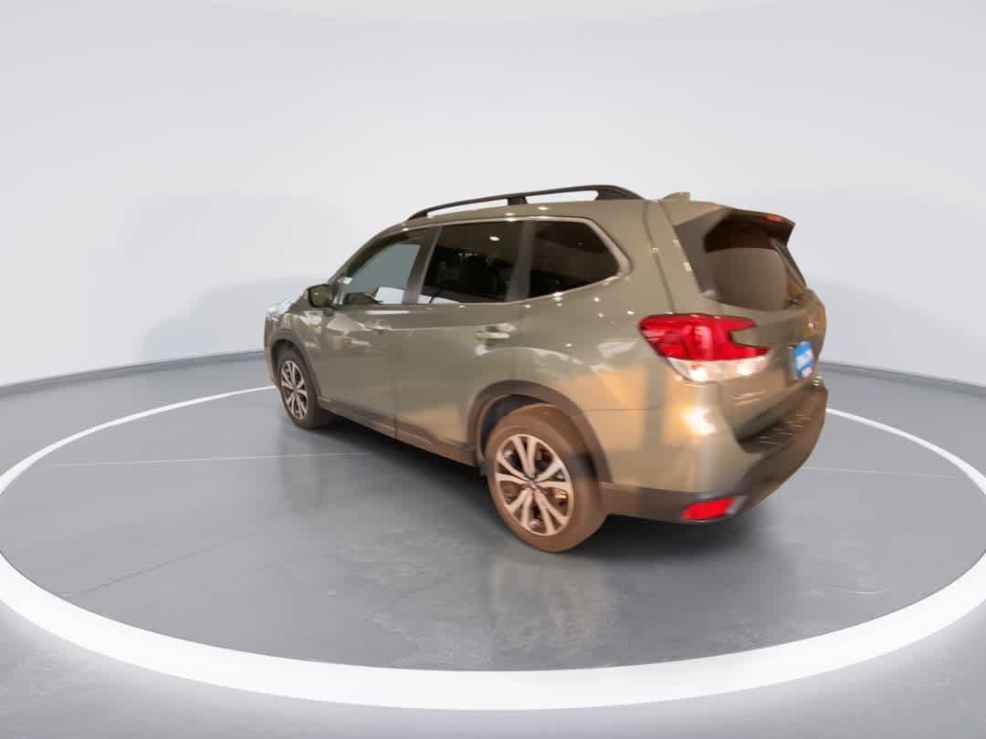 Used 2019 Subaru Forester Limited AWD/4WD image 6