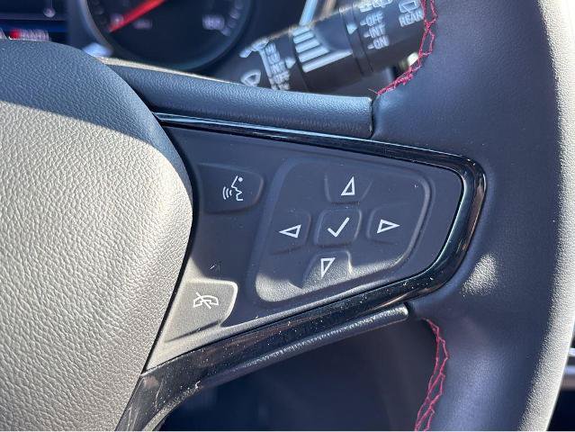Used 2023 Chevrolet Equinox RS AWD/4WD image 21