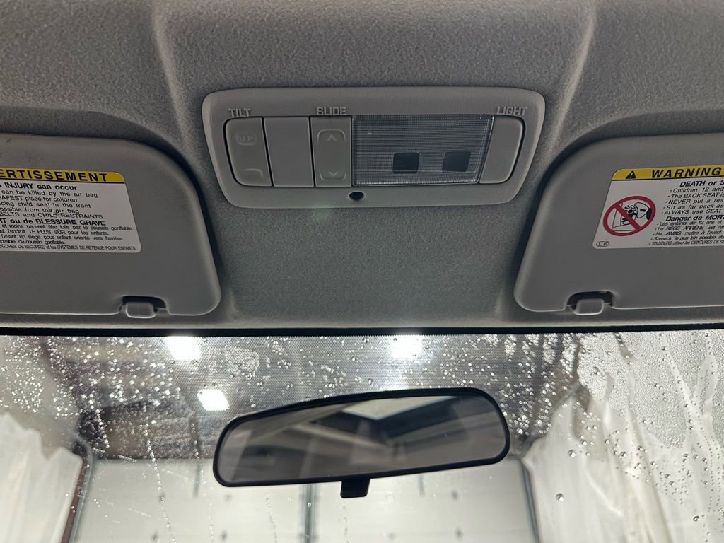 Used 2004 Toyota Corolla CE image 29