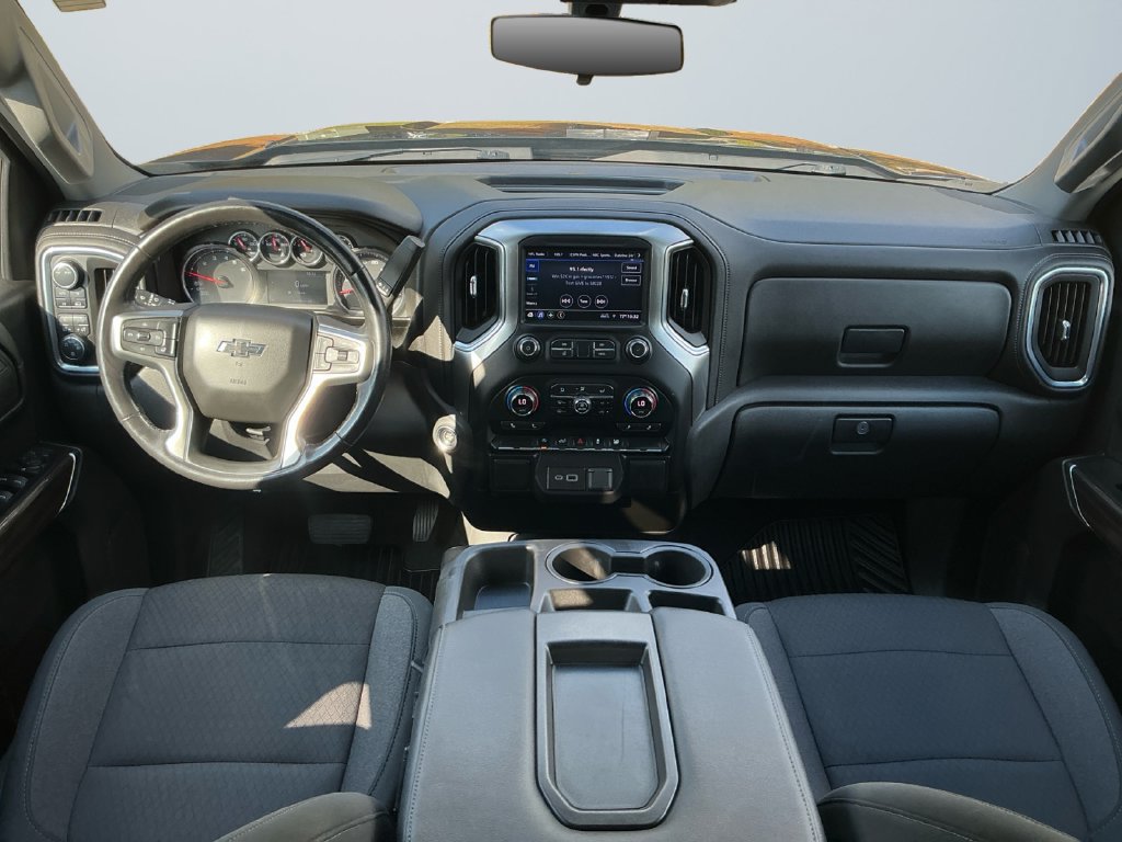 Used 2021 Chevrolet Silverado 1500 RST w/ Bed Protection Package AWD/4WD image 11