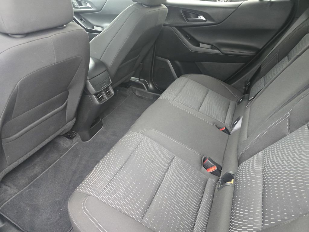 Used 2025 Chevrolet Equinox LT AWD/4WD image 10