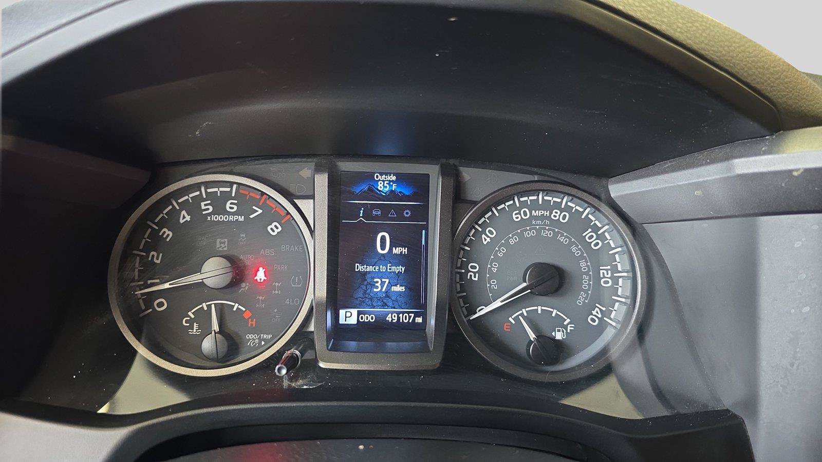 Used 2021 Toyota Tacoma TRD Sport w/ Technology Package AWD/4WD image 9