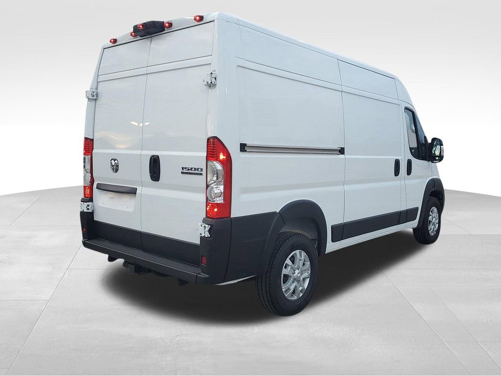 New 2025 RAM ProMaster 1500 w/ Quick Order Package 22G SLT image 4