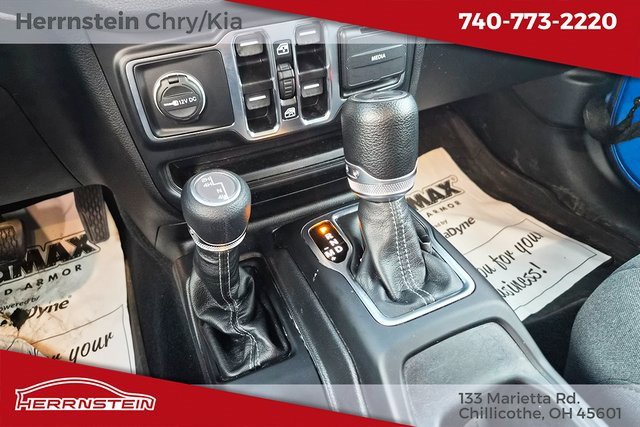 Used 2024 Jeep Wrangler Sport S image 11