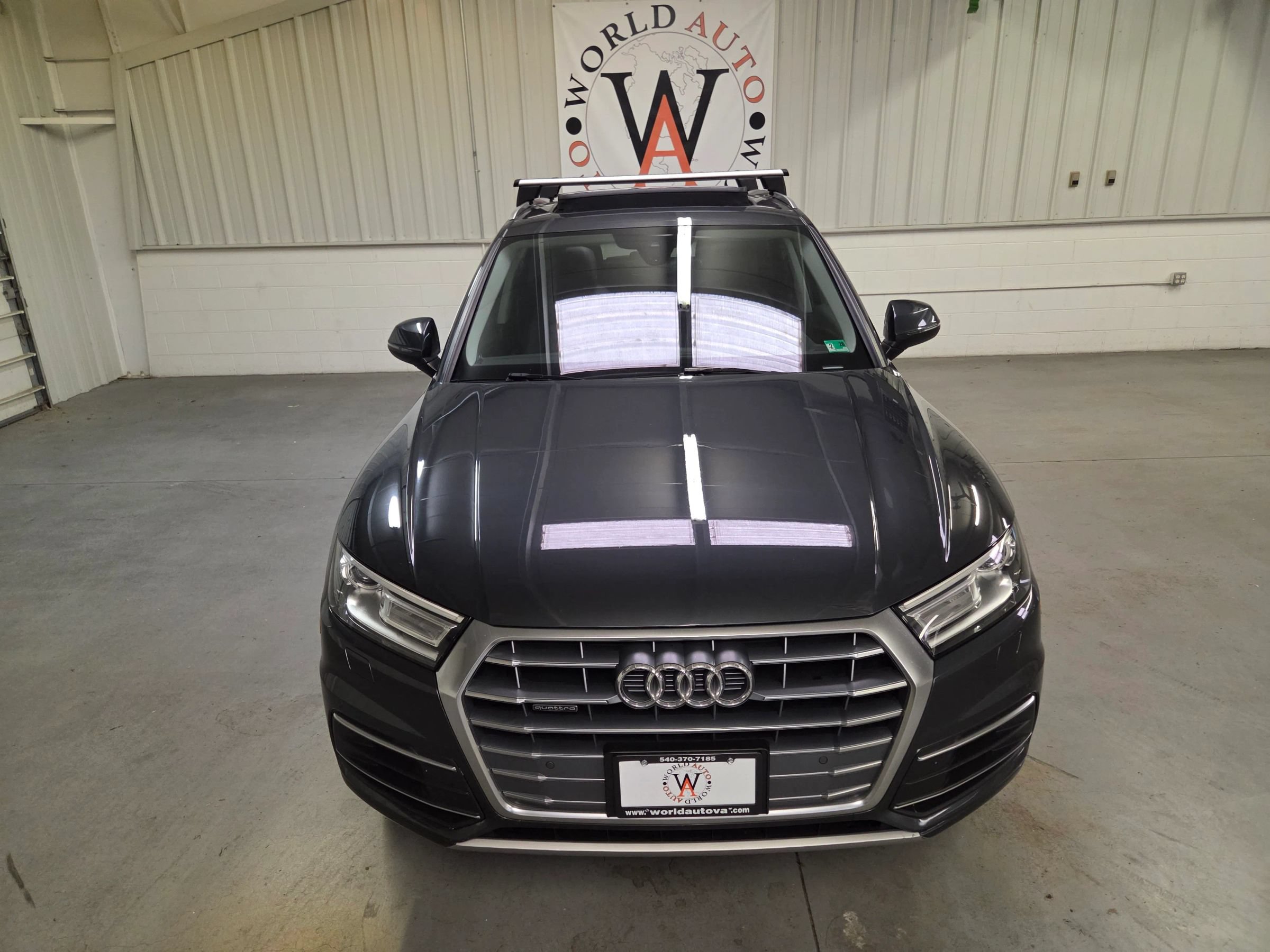 Used 2020 Audi Q5 2.0T Premium w/ Convenience Package AWD/4WD image 12