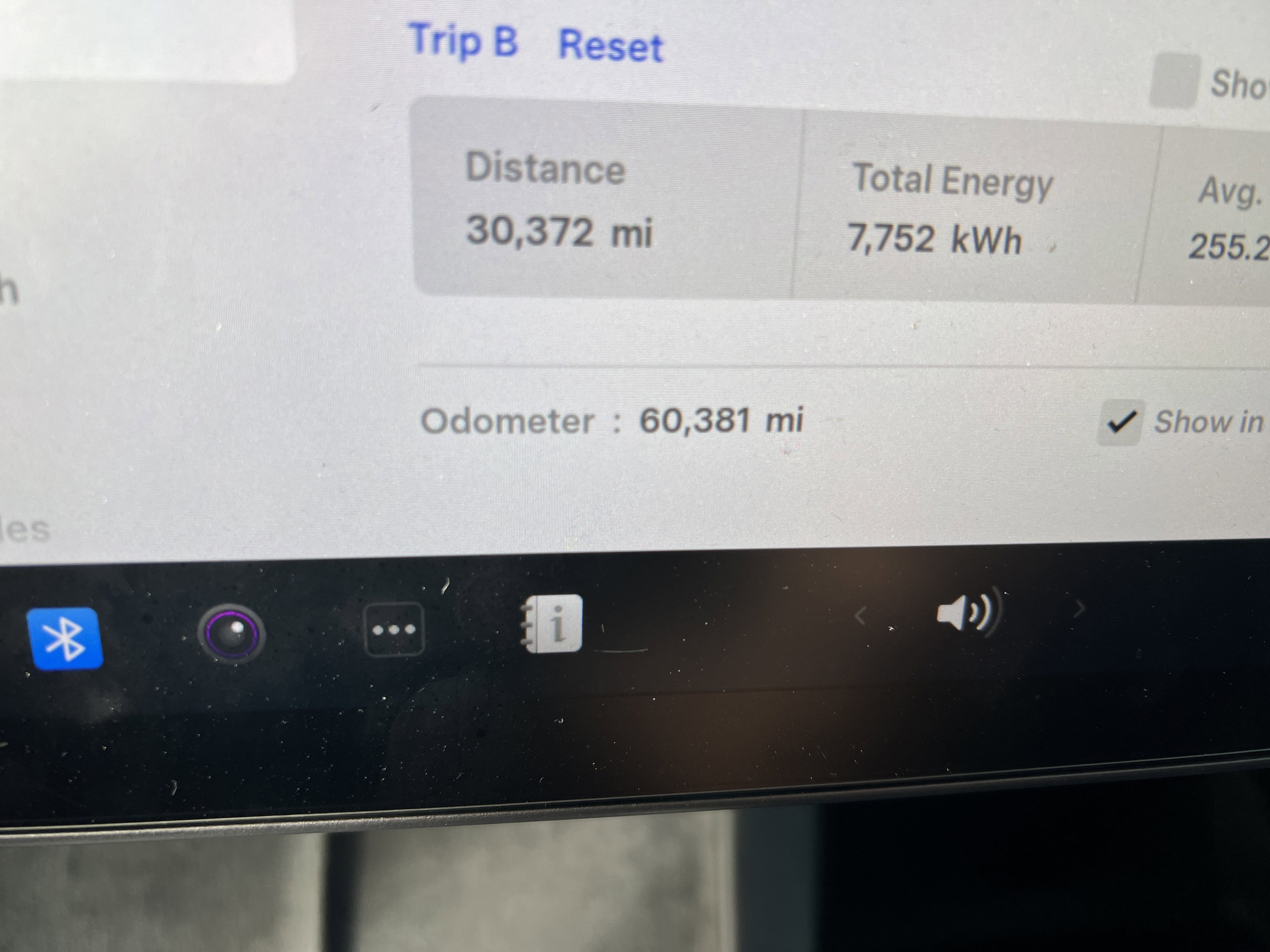 Used 2021 Tesla Model Y Long Range image 21