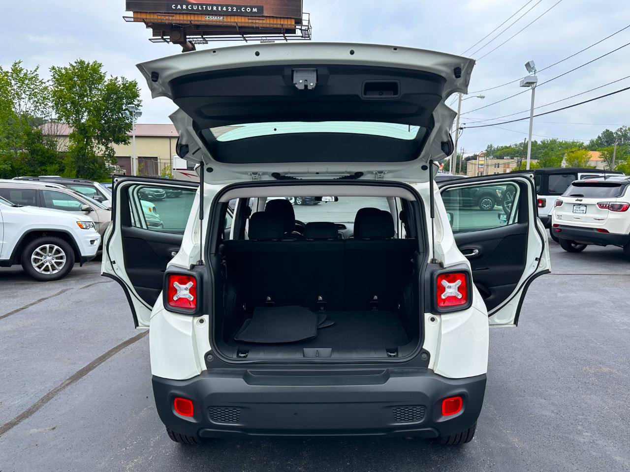 Used 2019 Jeep Renegade Sport AWD/4WD image 34