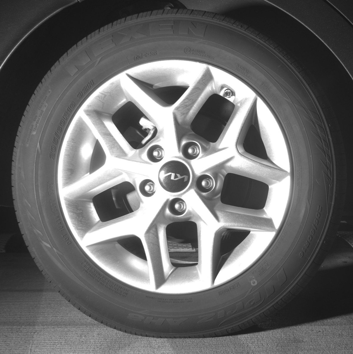 Used 2025 Kia Soul LX w/ LX Technology Package FWD image 15