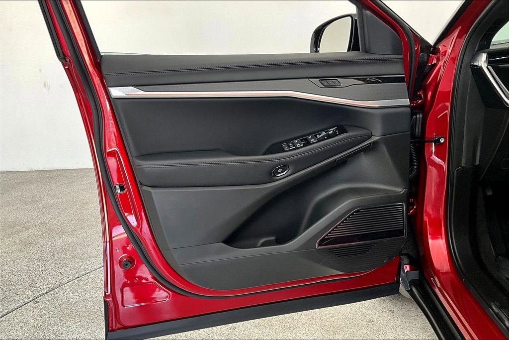 Used 2025 Jeep Wagoneer S Limited image 22