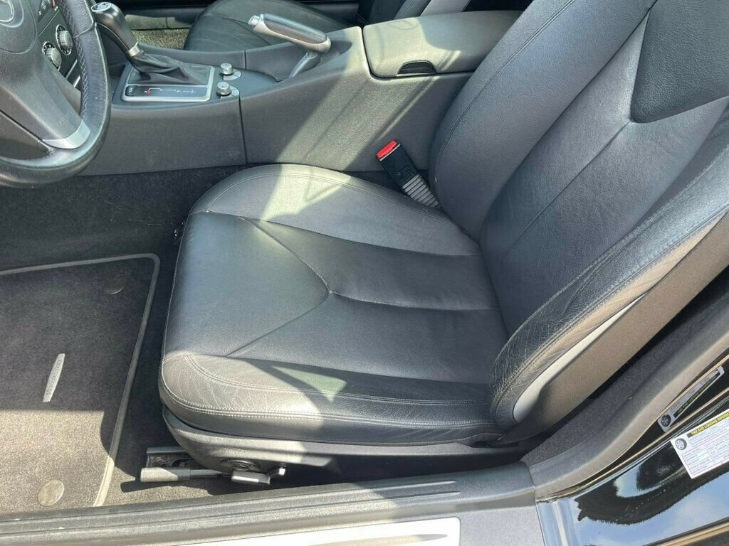 Used 2009 Mercedes-Benz SLK 350 image 11
