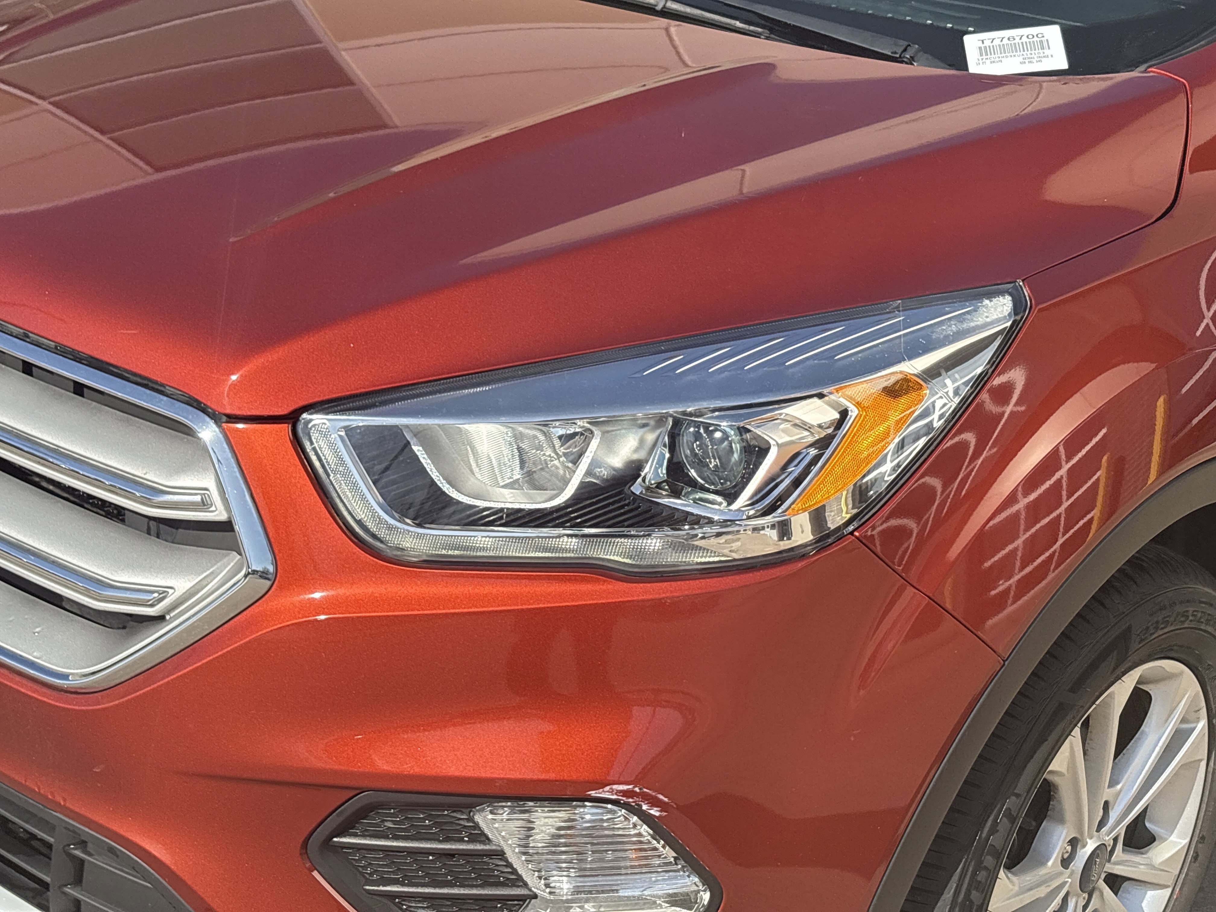 Used 2019 Ford Escape SEL image 6